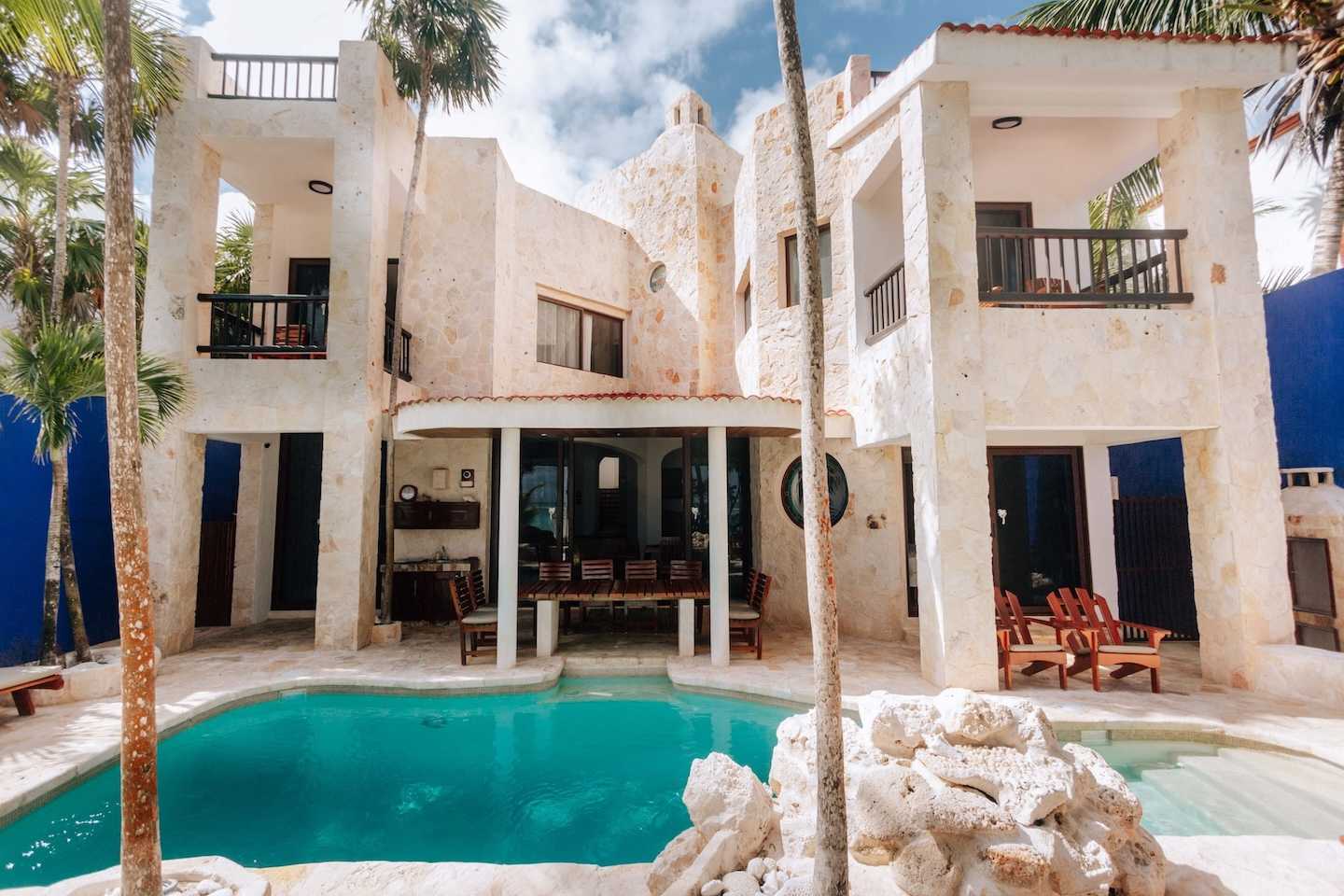6-Bedroom Beachfront Villa in Akumal