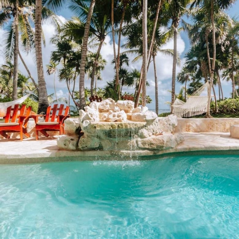 6-Bedroom Beachfront Villa in Akumal