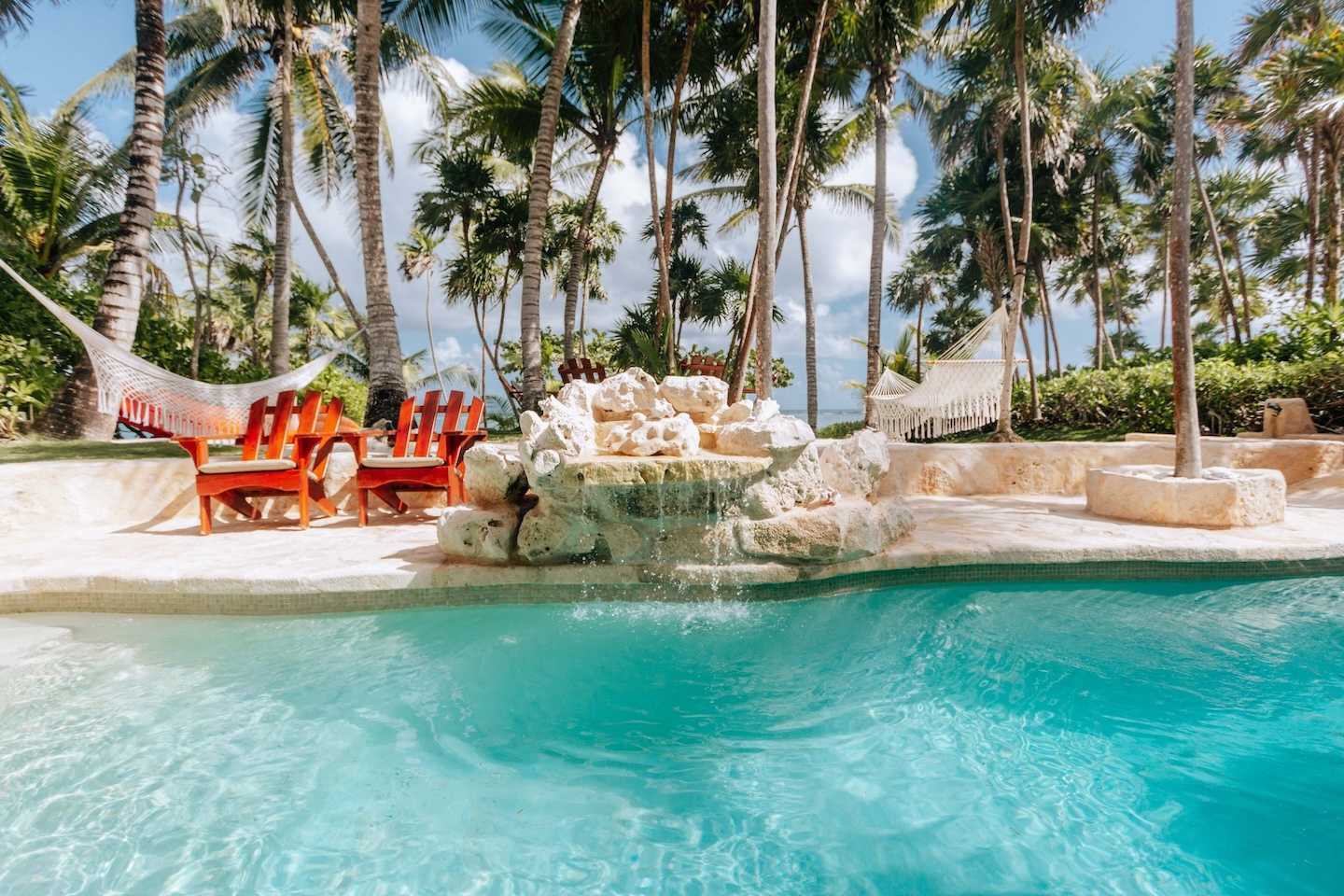 6-Bedroom Beachfront Villa in Akumal