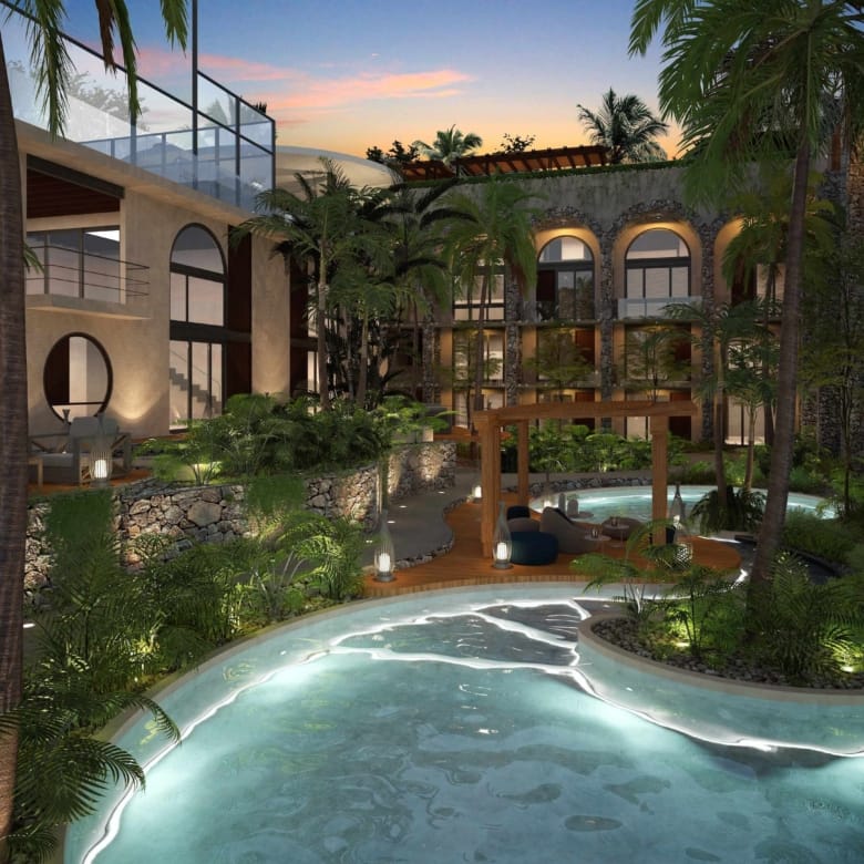 1–2 Bedroom Condo and 4–Bed Townhouse in Playacar