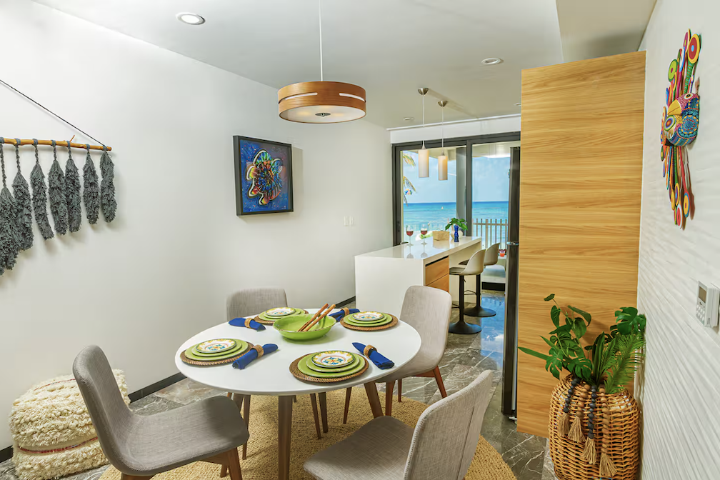 IT Beach: 2-Bedroom Beachfront Condo with a Lock-Off in Playa del Carmen