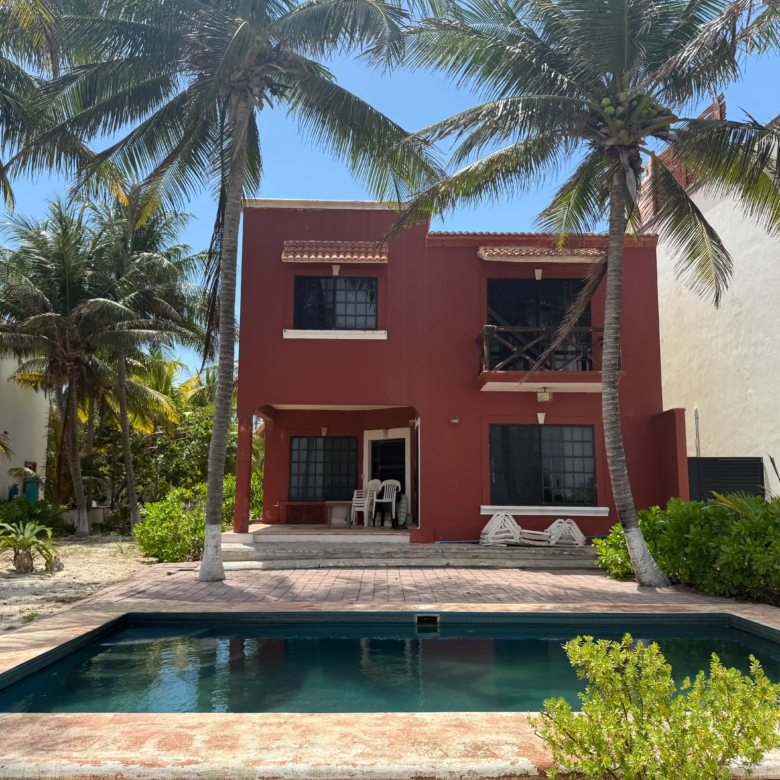 3-Bedroom Beachfront Home in Puerto Morelos
