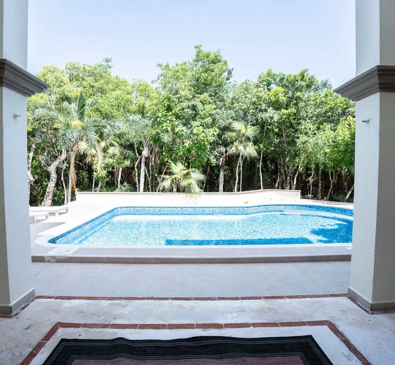 6-Bedroom Villa in Akumal, Riviera Maya