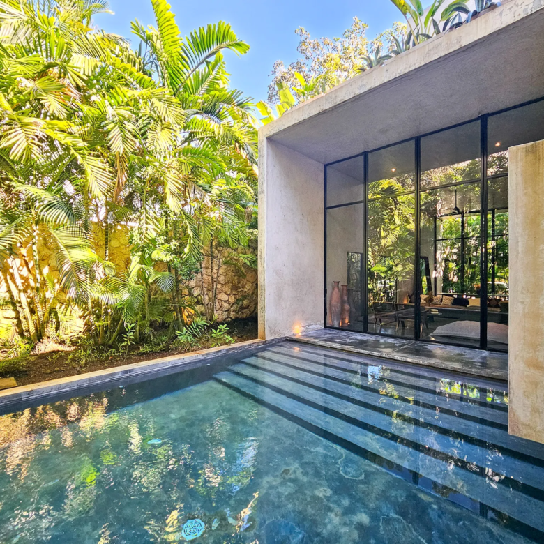 Casa Aviv: 4-Bedroom Villa in Aldea Zama, Tulum
