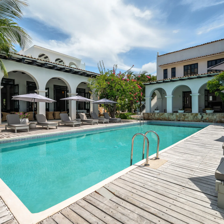 Rae’s Tulum — 9-Bedroom Villa in Region 8, Tulum