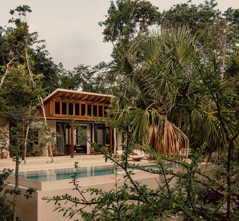 Casa Tropical — 4-Bedroom Villa in Region 8, Tulum