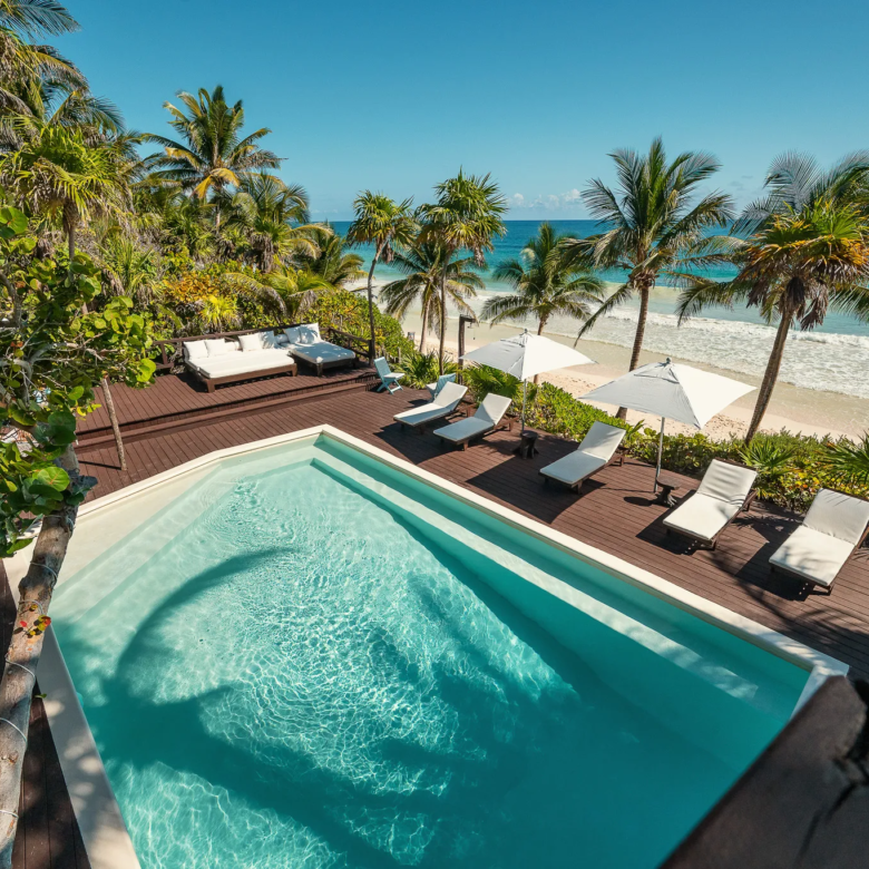 Casa Chic — 7-Bedroom Beachfront Villa in the Tulum Hotel Zone