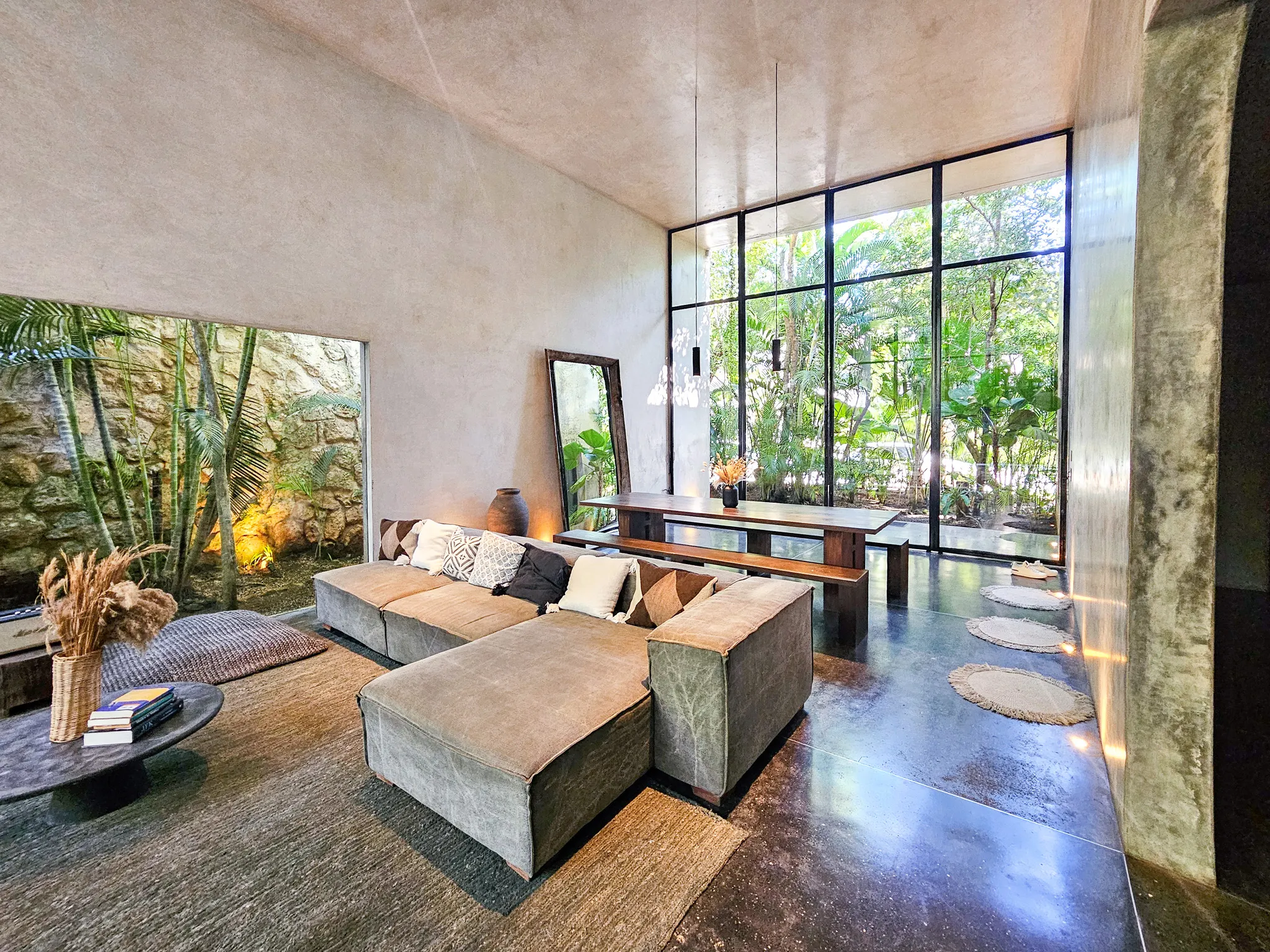 Casa Aviv: 4-Bedroom Villa in Aldea Zama, Tulum