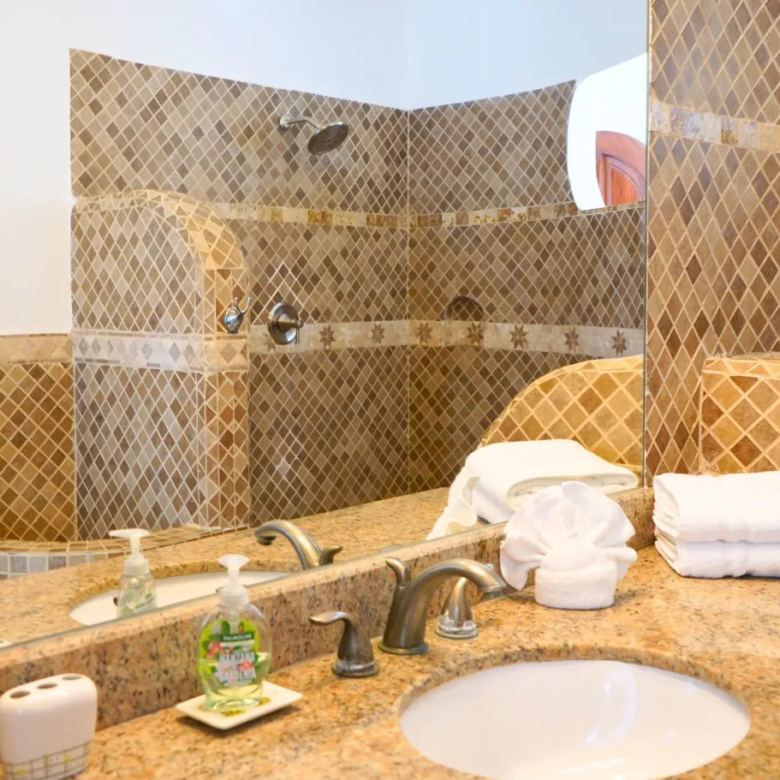 4-Bedroom Beachfront Villa in Puerto Morelos