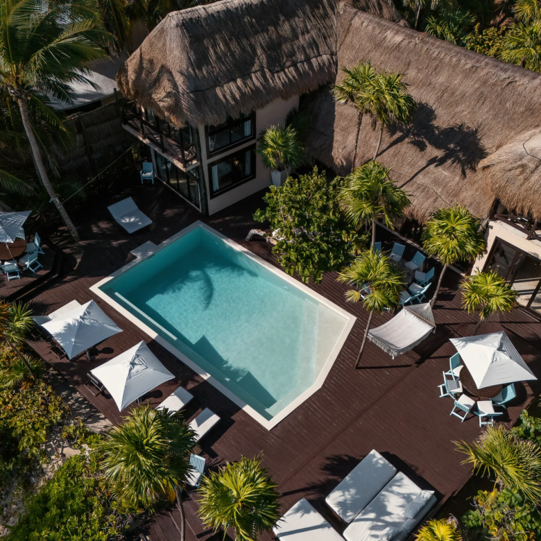 Casa Chic — 7-Bedroom Beachfront Villa in the Tulum Hotel Zone