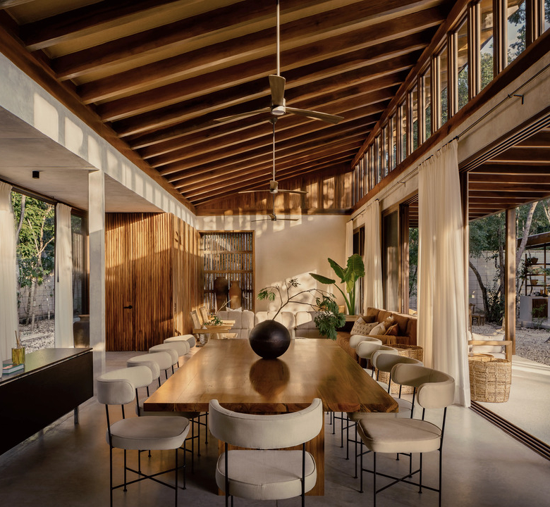 Casa Tropical — 4-Bedroom Villa in Region 8, Tulum