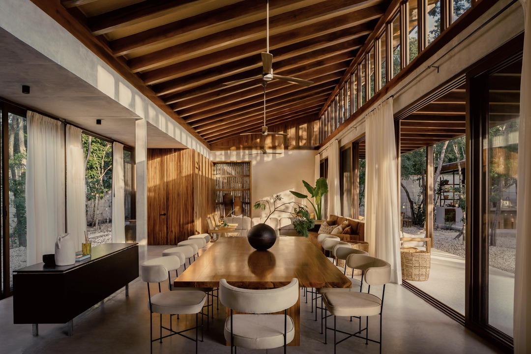 Casa Tropical — 4-Bedroom Villa in Region 8, Tulum