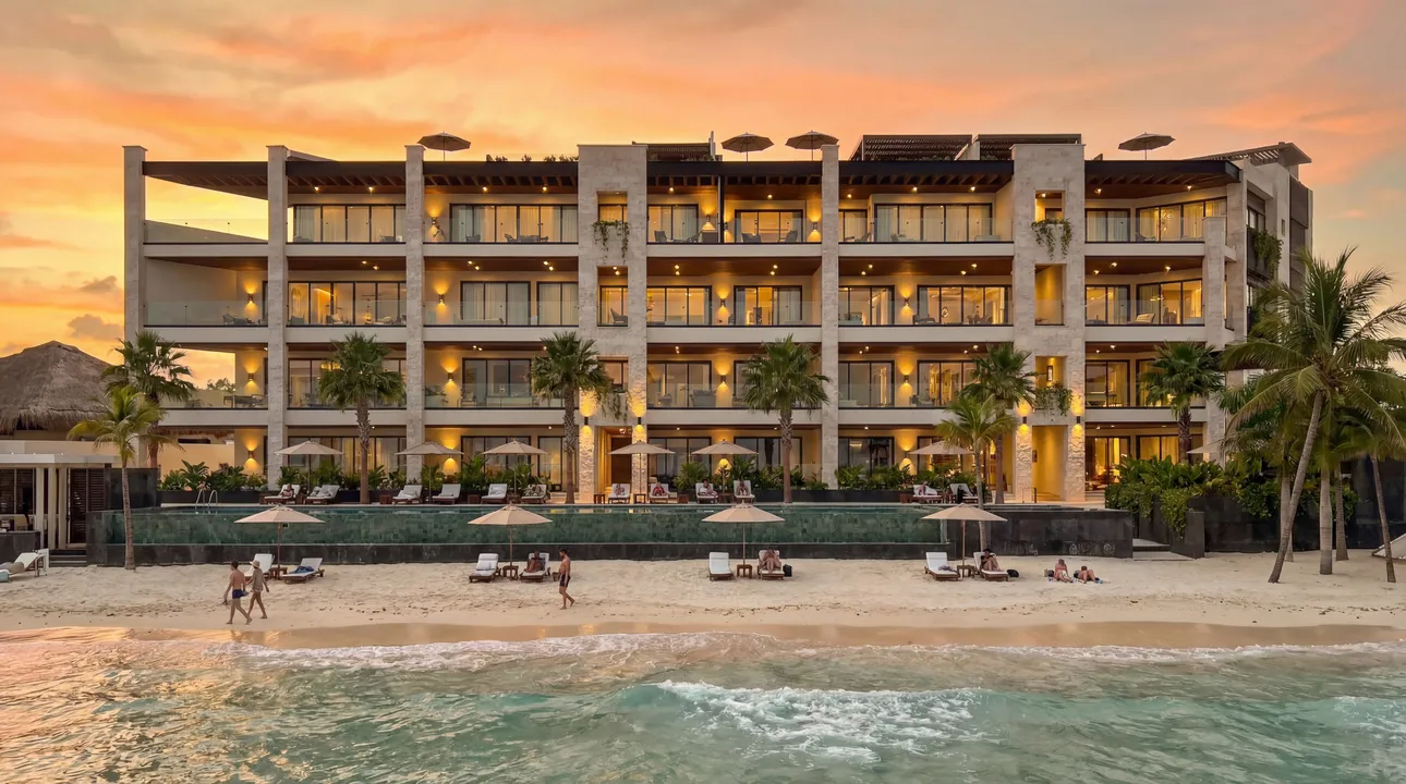 oceanfront condo puerto aventuras oceanfront condo for sale Puerto Aventuras