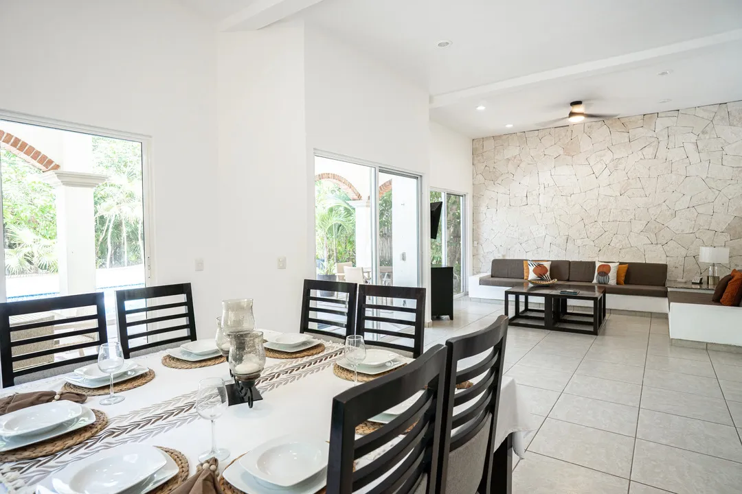 6-Bedroom Villa in Akumal, Riviera Maya