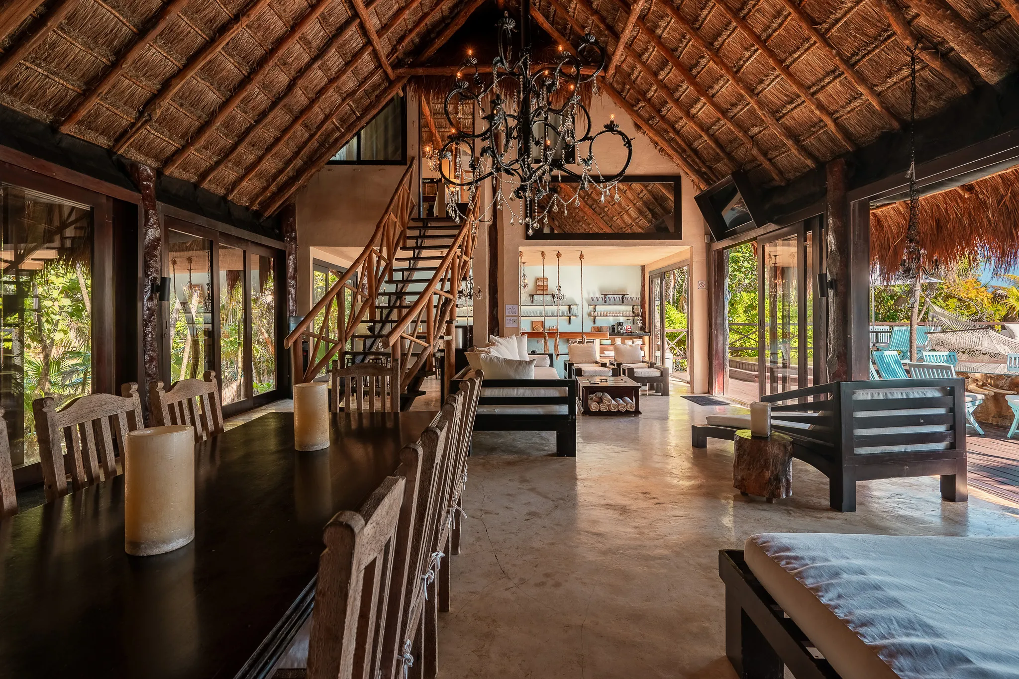 Casa Chic — 7-Bedroom Beachfront Villa in the Tulum Hotel Zone