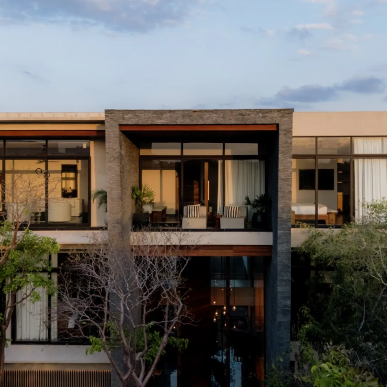 Casa Luna — 13-Bedroom Villa in Region 15, Tulum