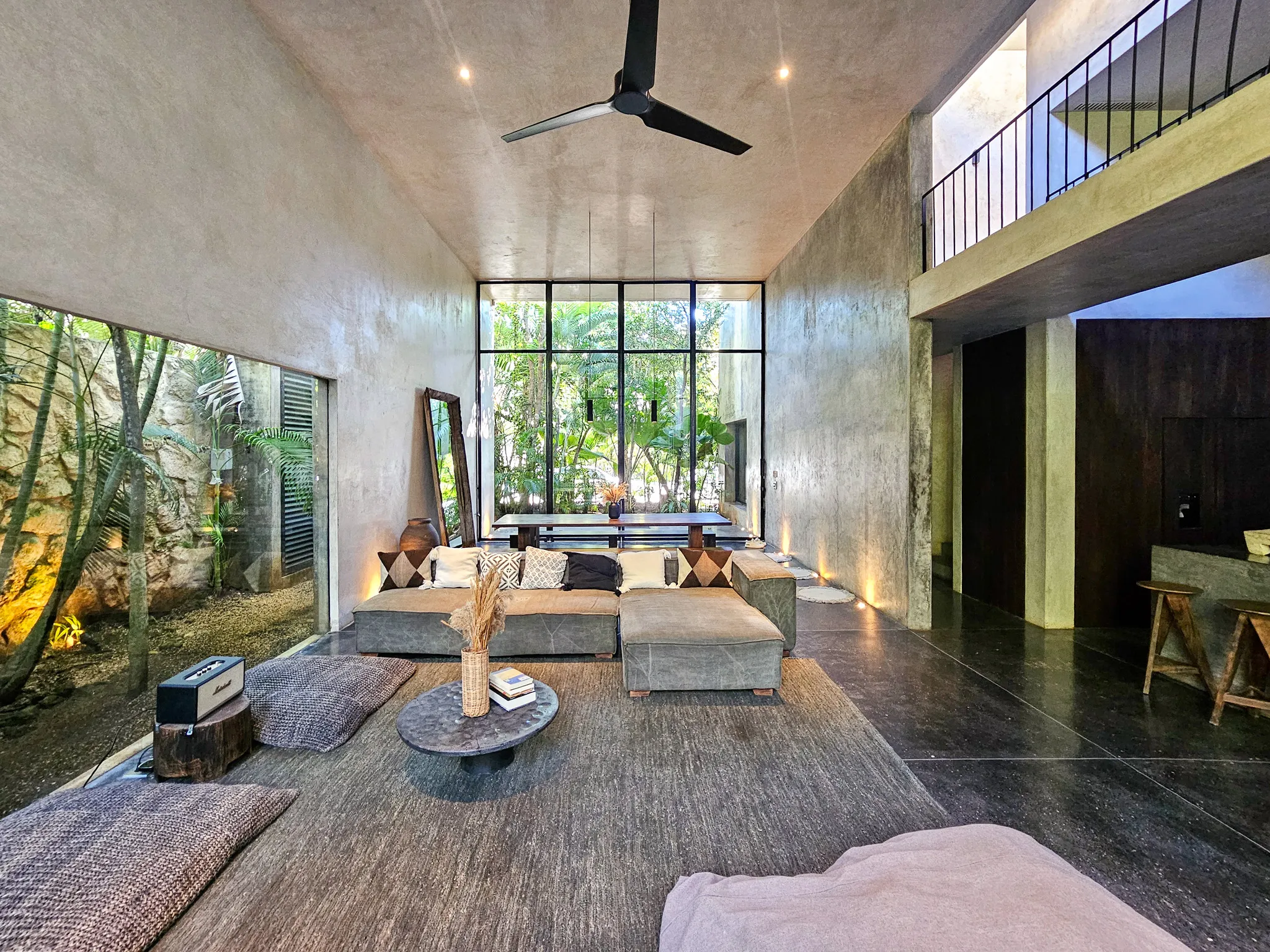 Casa Aviv: 4-Bedroom Villa in Aldea Zama, Tulum
