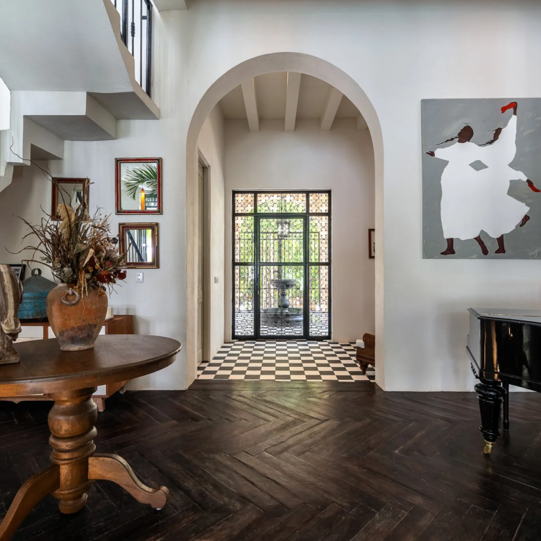Rae’s Tulum — 9-Bedroom Villa in Region 8, Tulum