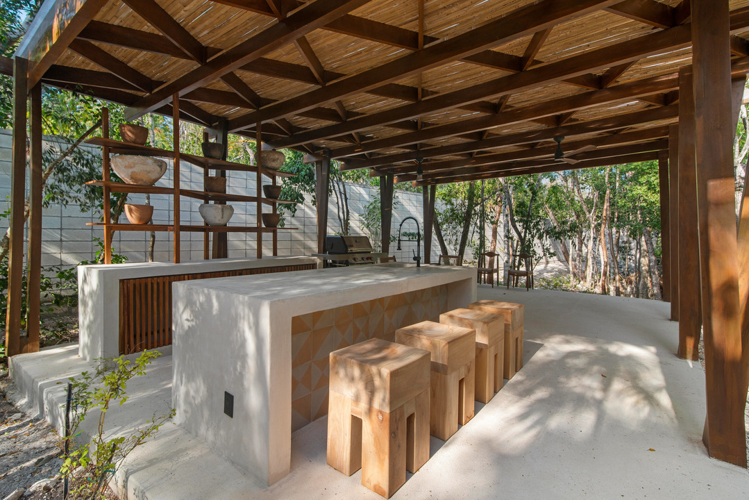 Casa Tropical — 4-Bedroom Villa in Region 8, Tulum