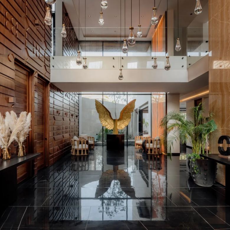 Casa Luna — 13-Bedroom Villa in Region 15, Tulum