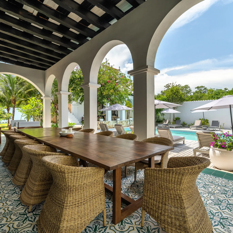 Rae’s Tulum — 9-Bedroom Villa in Region 8, Tulum