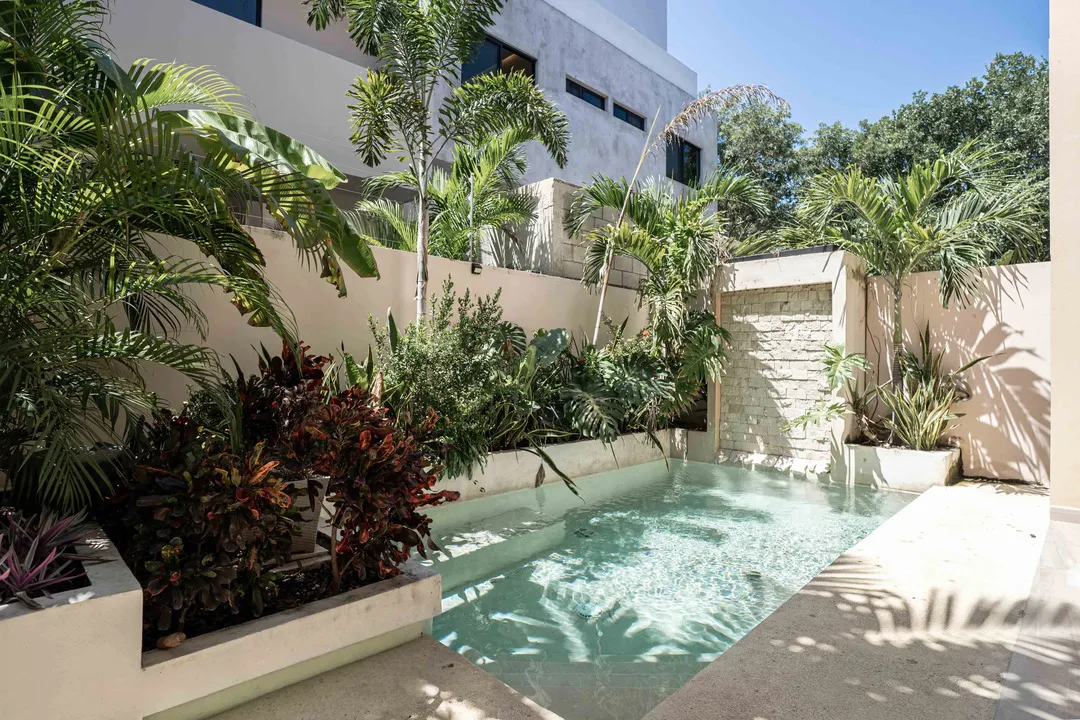 aleda-pool house for sale Aleda Playa del Carmen