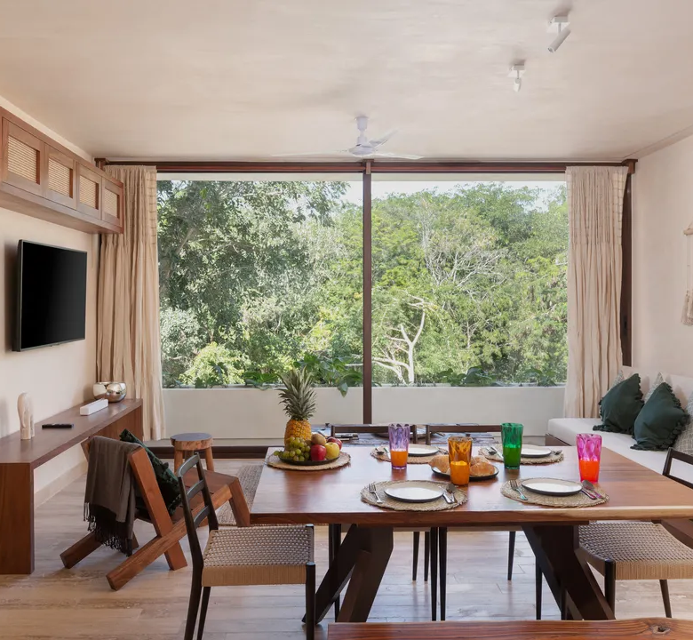 Casa Libre Tulum: 3-Bedroom Condo in Aldea Zama