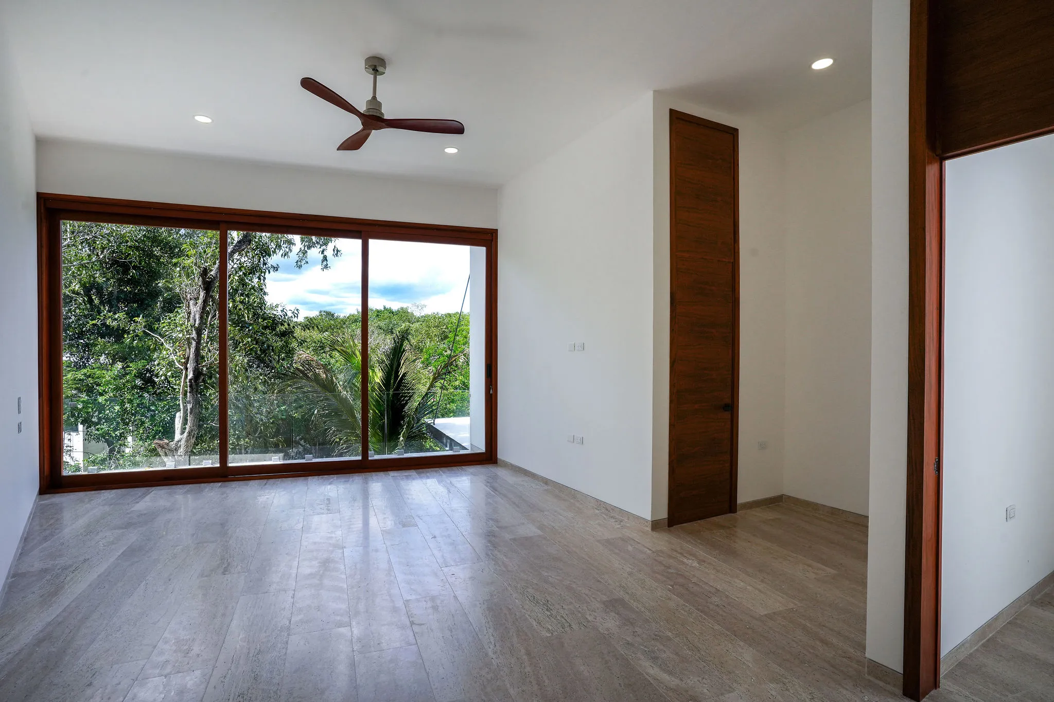 4–Bedroom Villa with Rooftop Pool in Selvamar, Playa del Carmen