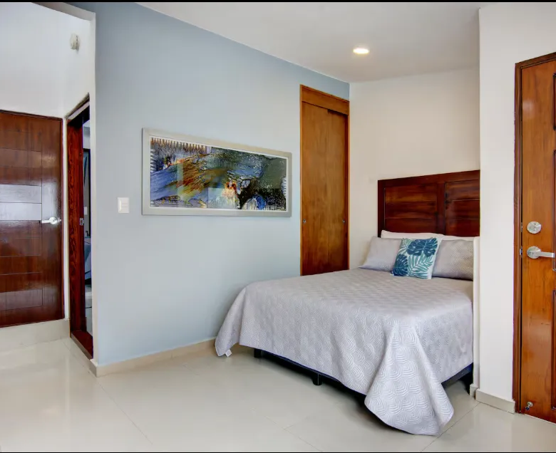3-Bedroom House with Pool in Downtown Playa del Carmen