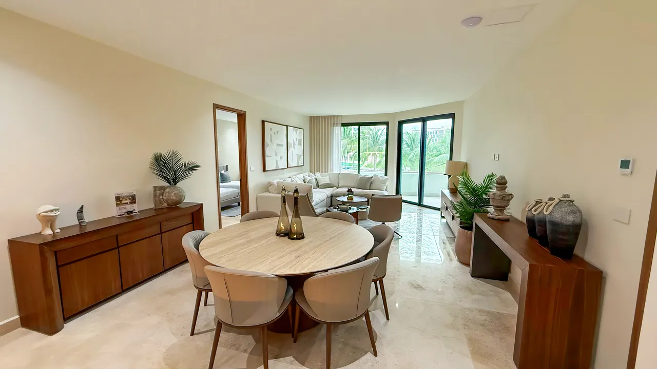 Velmari: 2, 3 & 4 Bedroom Condos in Puerto Cancún