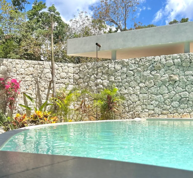 4-Bedroom Villa for sale in Tulum with Pool and Cinema
