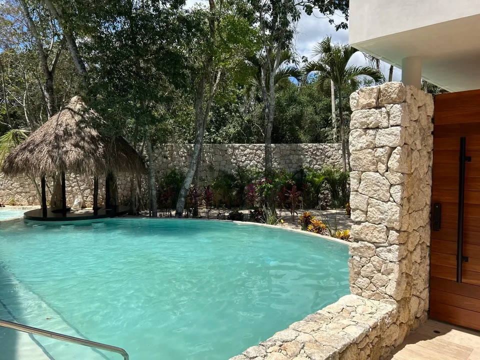 4-Bedroom Villa for sale in Tulum with Pool and Cinema