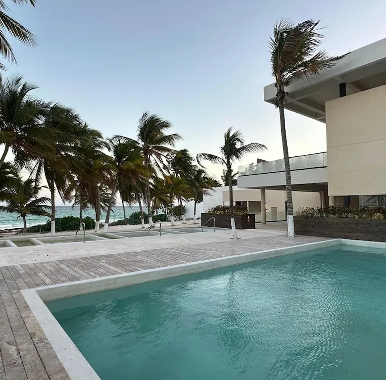 Villa for sale Xpu-Ha Riviera Maya – Private Beach Club