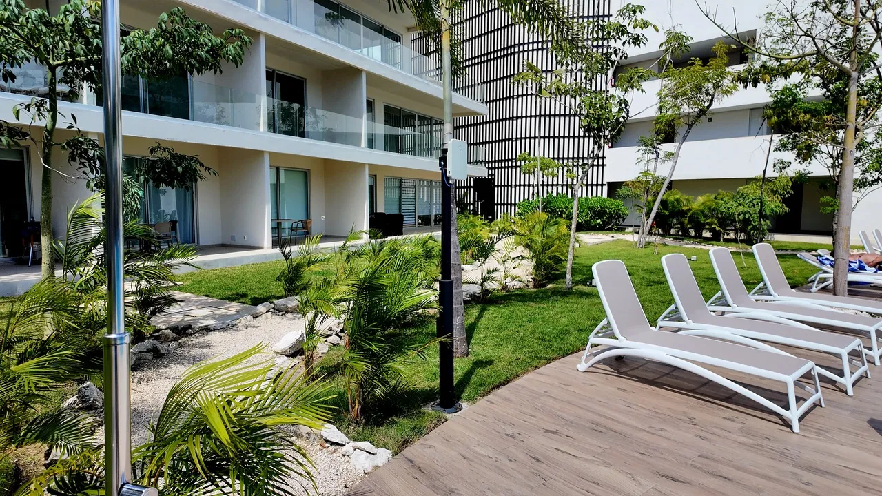 The Leaf Condos — Studio to 3-Bedroom Residences in Playacar, Playa del Carmen