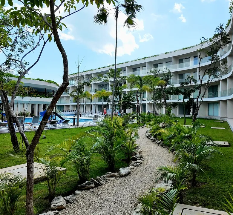 The Leaf Condos — Studio to 3-Bedroom Residences in Playacar, Playa del Carmen