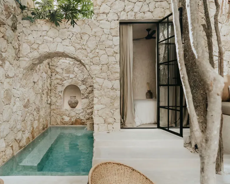 Casa Mirra: Garden-Level Apartment in La Veleta, Tulum