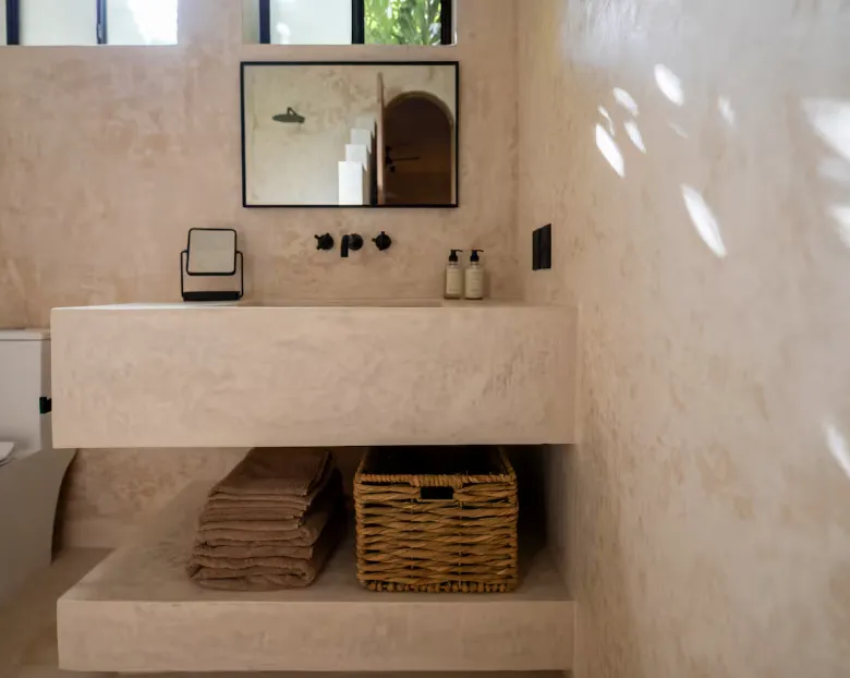 Casa Mirra: Garden-Level Apartment in La Veleta, Tulum