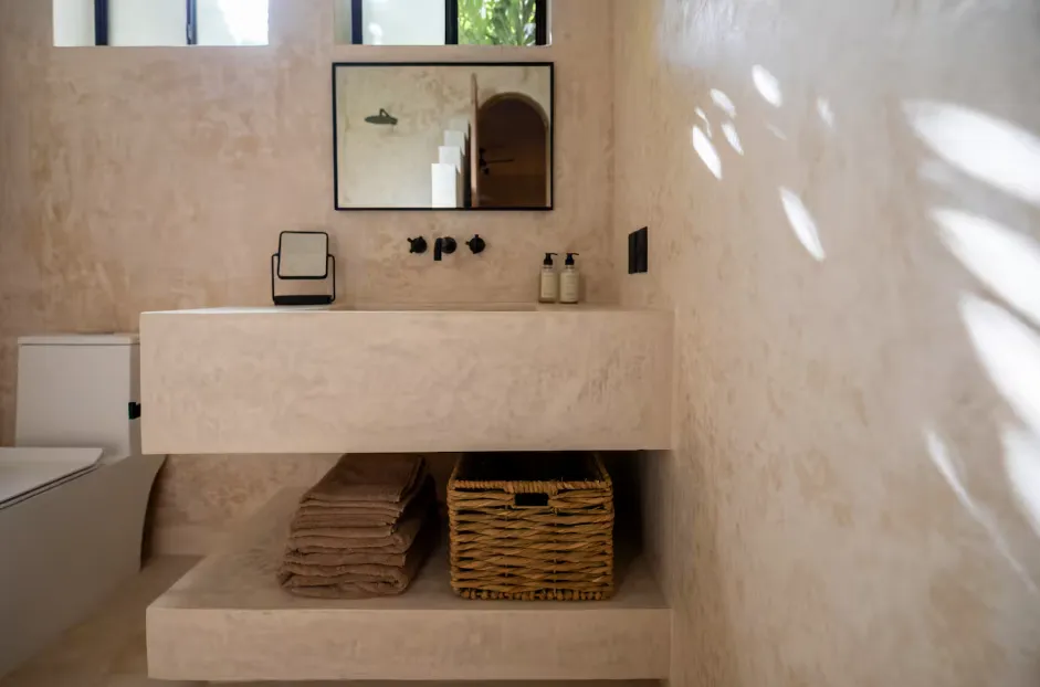 Casa Mirra: Garden-Level Apartment in La Veleta, Tulum