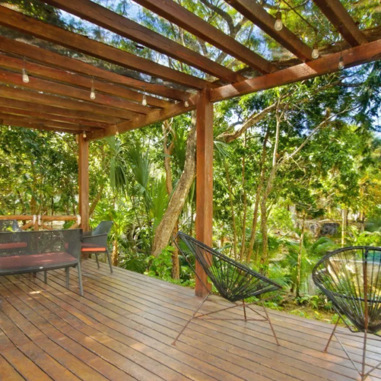 Casa Bosques de Bambú: 4–Bedroom Villa with Private Pool, Jacuzzi, Playa del Carmen