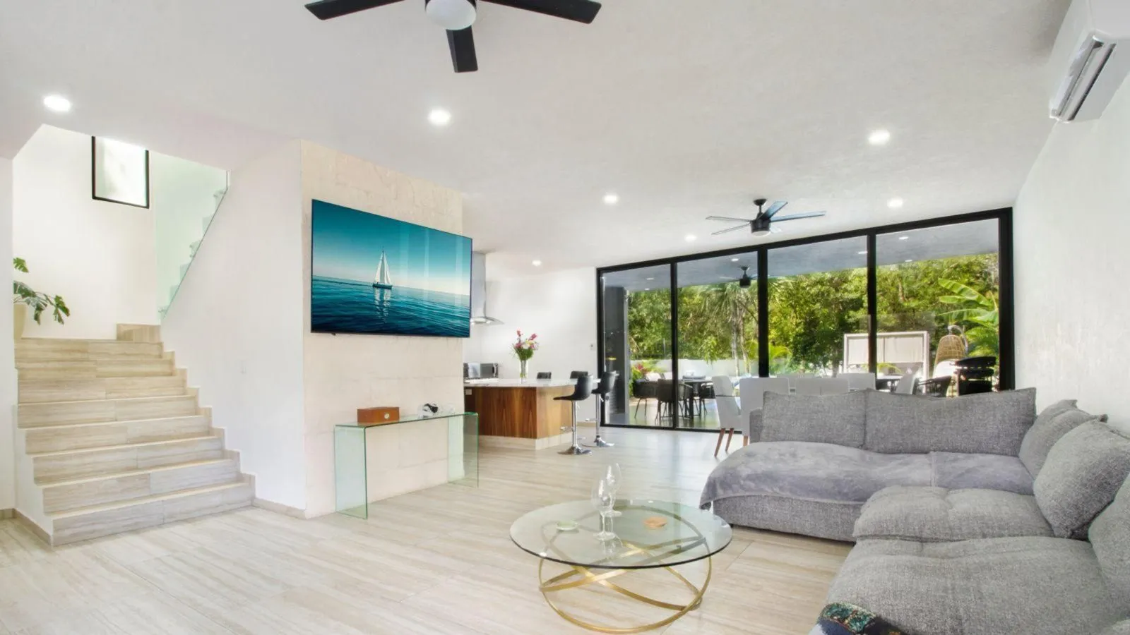 Casa Bosques de Bambú: 4–Bedroom Villa with Private Pool, Jacuzzi, Playa del Carmen